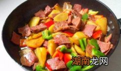 牛肉小土豆的做法 简单家常菜鲜香下饭