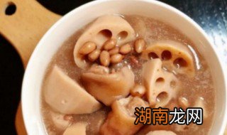 怎样煮藕汤是白色的 怎样煮藕汤才是白色的