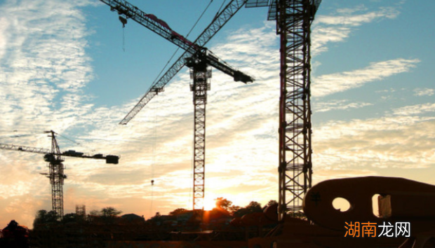 建筑施工总进度计划的编制原则与依据