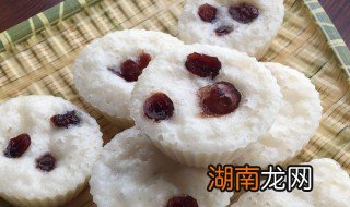 松仁豆沙米糕怎么做 米粉松糕怎么做