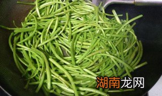 野泥蒿怎么做好吃窍门 野泥蒿怎么做好吃窍门