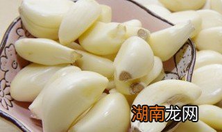 红薯打汤要放蒜头吗 红薯打汤要放蒜头吗