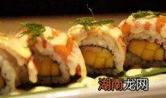 黄桃肉松里卷寿司的做法 黄桃肉松里卷寿司制作方法