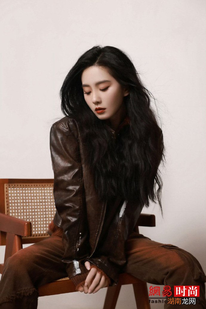 刘诗诗经典秋日穿搭