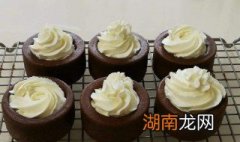 怎样做奶油简单又好吃 做奶油简单又好吃的方法