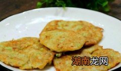 水豆腐焖鱼饼的做法大全 水豆腐焖鱼饼的做法?
