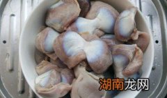 大蒜烧鸡肫的做法 大蒜烧仔鸡的做法