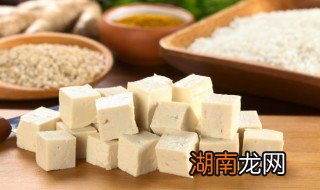 臭豆腐怎么烧 肥肠烧臭豆腐怎么烧