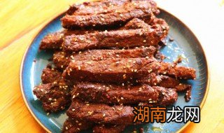 酥皮麻辣牛肉怎么做的 酥皮麻辣牛肉怎么做