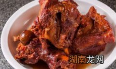 猪脊骨怎么做最好吃 猪脊骨怎么做最好吃窍门