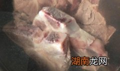 海带炖牛骨的做法窍门 海带炖牛骨的做法教程