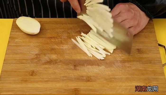 土豆丝炒笋丝的做法 土豆丝炒笋丝怎么做