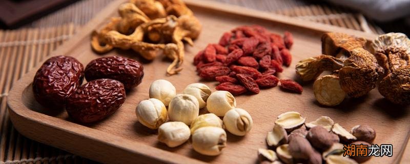 莲子外面的褐色皮能吃吗 莲子外面的褐色皮怎么去除