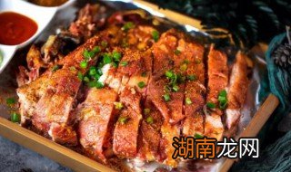 孜然烤羊腿 孜然烤羊腿英文