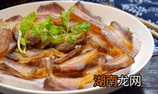 煮腊肉要煮多久 煮腊肉要煮多长时间
