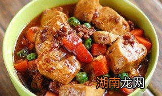 酱烧大豆腐教程 酱烧大豆腐做法介绍