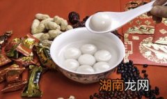 元宵节是吃汤圆还是元宵 元宵节是吃汤圆吗