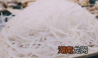 老黄瓜炒粉条的家常做法窍门图片 老黄瓜炒粉条的家常做法窍门