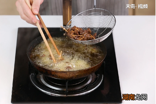 牙签牛肉的做法