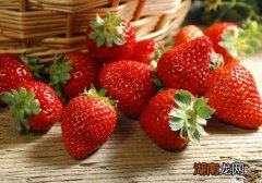 宝宝咳嗽可以吃草莓吗 宝宝咳嗽吃草莓有用吗