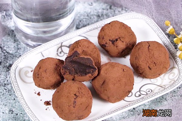 松露巧克力的做法 松露巧克力怎么做