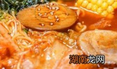 泡菜鸡肉拉面的做法 泡菜鸡肉拉面