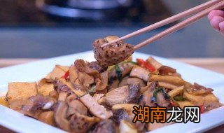 竹笋干香菇五花肉 花菇山竹笋烧五花肉