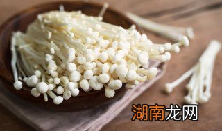 金针菇瘦肉羹怎么做视频 金针菇瘦肉羹怎么做