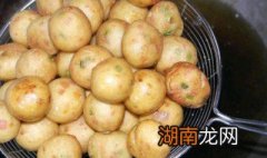 东北土豆丸做法和配方 东北土豆丸子的家常做法窍门
