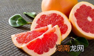 红柚怎么挑选 柚子怎么挑好吃