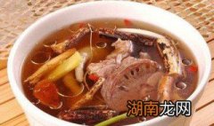 煲五指毛桃汤加什么 常见的五指毛桃煲汤三种做法