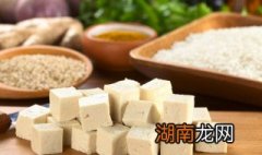 鱿鱼蒸豆腐的做法大全家常窍门 鱿鱼蒸豆腐的做法