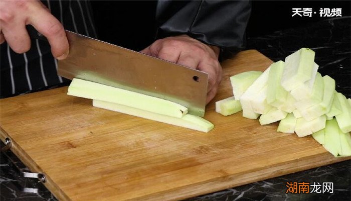 甜酱焖茄子的做法 怎么做甜酱焖茄子