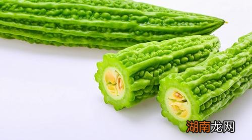 苦瓜变软了还能吃吗 苦瓜为什么会变黄