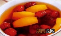 芒果加桂圆 芒果桂圆红枣枸杞糖水