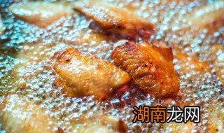 怎么做炸鸡翅 炸鸡翅 的做法