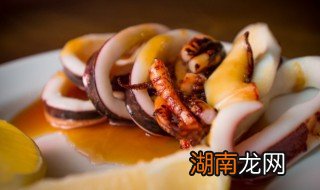 鱿鱼炒扁豆怎么做好吃 鱿鱼炒扁豆怎么做