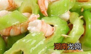 翡翠虾仁炒饭 双翡炒虾仁
