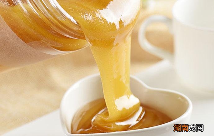 喝蜂蜜水要注意些什么 喝蜂蜜有什么禁忌吗