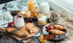 热狗肠面包做法窍门 热狗面包里的肠是什么牌子