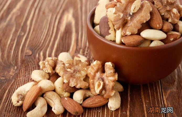 坚果怎么吃比较好 每天一份坚果身体健康不用愁!