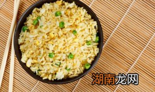 干巴菌炒饭的做法 干巴菌炒饭的做法步骤