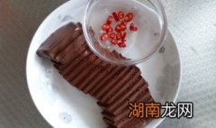 蒸鸭血的方法 如何做蒸鸭血