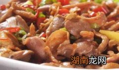 水煮鸡杂怎么做 水煮鸡杂的做法