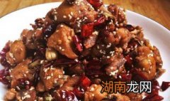 水煮辣子鸡的制作方法和配料 水煮辣子鸡的制作方法