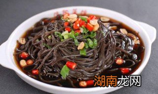 蕨根粉怎么做凉拌好吃 蕨根粉怎么做凉拌好吃酸甜的