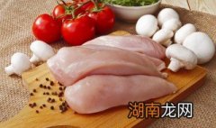 鸡肉和什么菜一起炖好吃 鸡肉一般和什么菜炖好吃