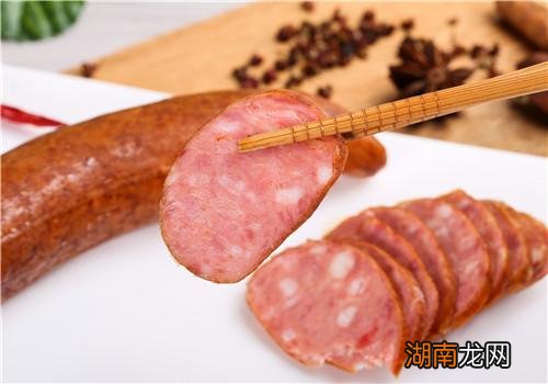 火腿肠是香肠吗 火腿肠和香肠的区别