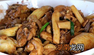 草菇滑鸡的做法窍门 制作草菇滑鸡的方法