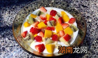 香蕉苹果水果捞怎么做 香蕉苹果水果捞的做法步骤